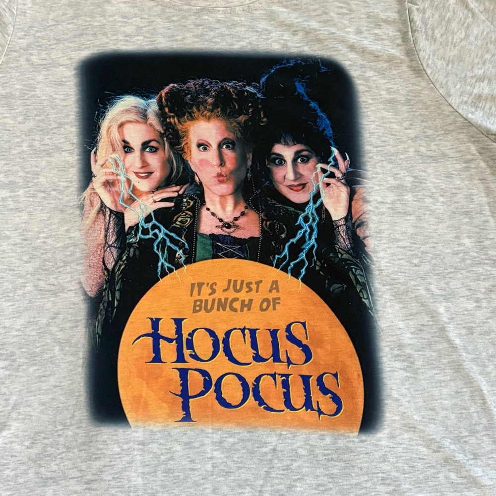Hocus Pocus Tee “It’s Just a Bunch of Hocus Pocus”– Size 3XL (Unisex) - Picture 2 of 7